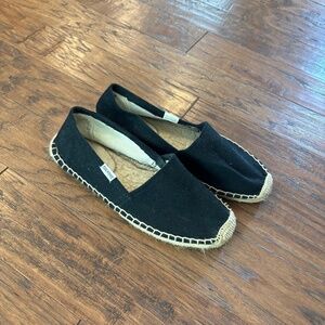 Black Soludos Flat Espadrilles, Size 6